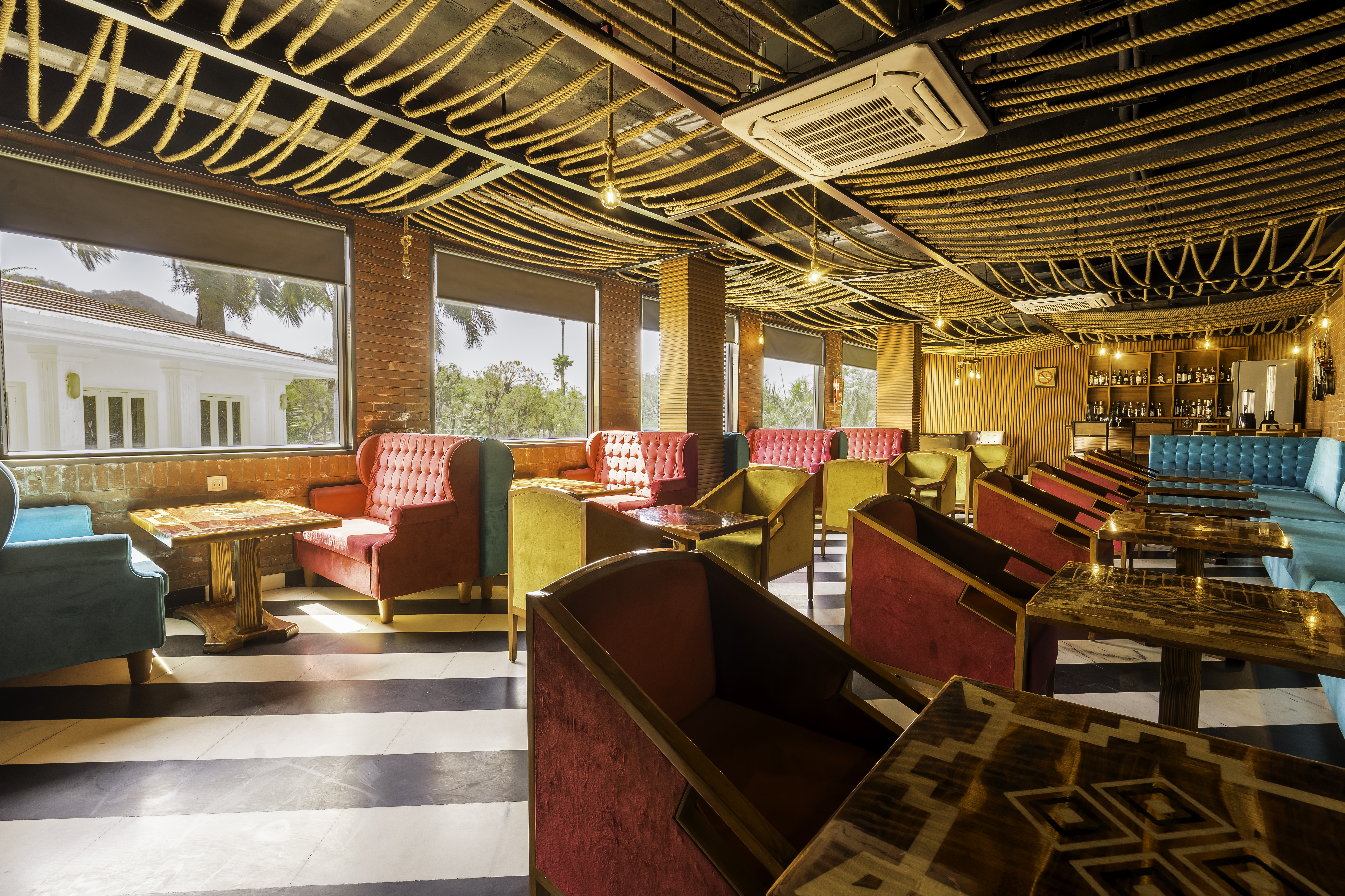 Bar In Hotel in Abu Road